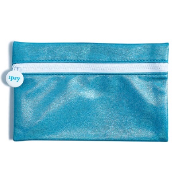 ipsy Handbags - 2 Ipsy Holographic July 2018 Cosmetic Glam Bags!💥